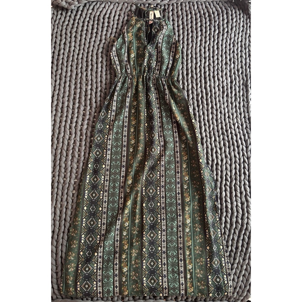 Mimi Chica Green and Black Patterned Maxi Dress